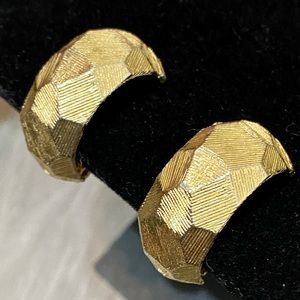 Vintage Donald Stannard Clip-on Earrings